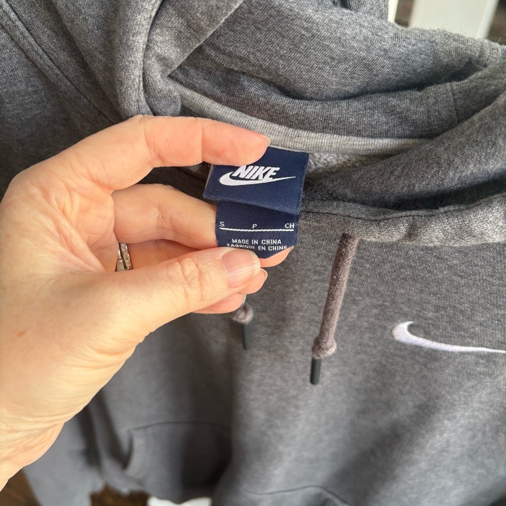 Vintage Nike Men's embroidered Hoodie Size Small - Picture 2 of 5